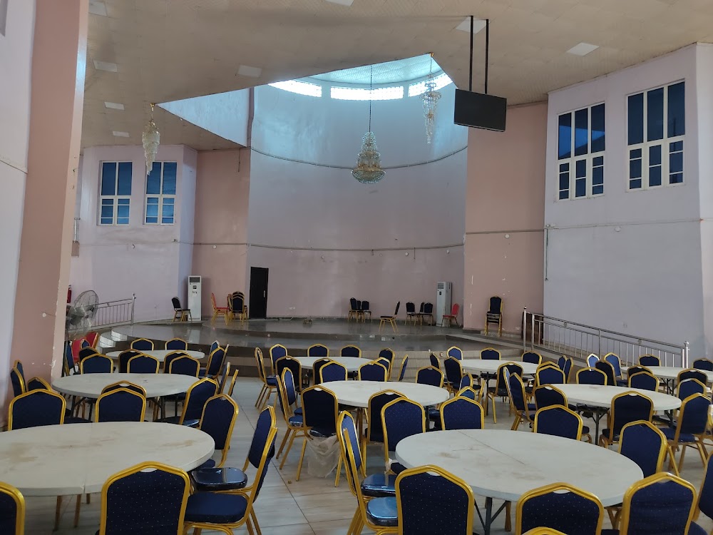 De-Distinguished Multipurpose Hall photo 3
